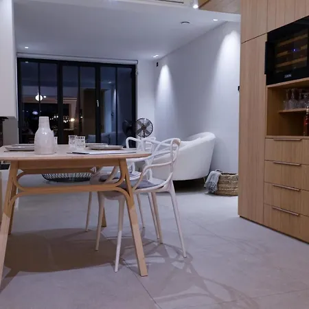 Les Terrasses De Sainte Waudru Apart-hotel