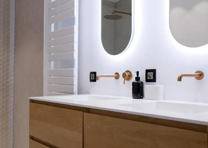 Les Terrasses De Sainte Waudru 4*